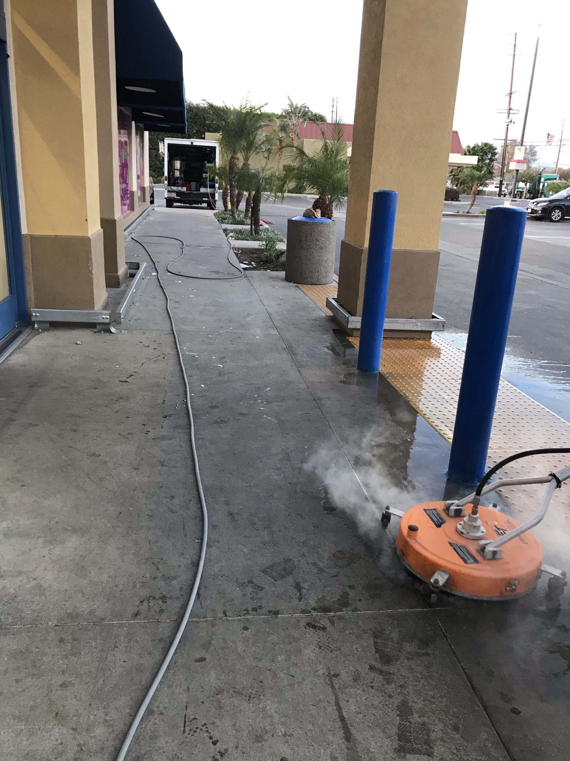 Storefront pressure washing commercial Miami